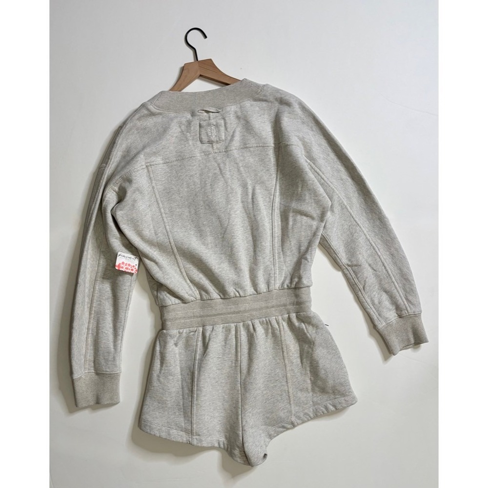 NWT!! FREE PEOPLE Movement Intercept Romper Heather Gray Playsuit Athletic Small - Picture 8 of 16